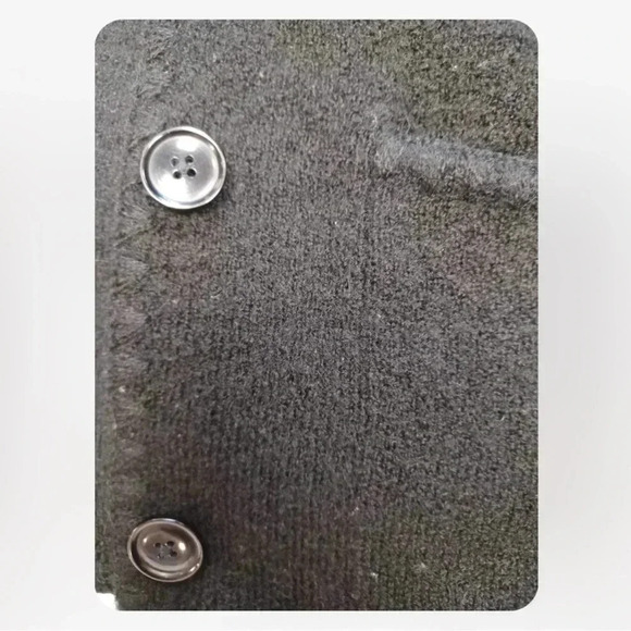 Squaw Valley Vintage Black 100% Wool Cardigan  Size Large Petite - Picture 8 of 9